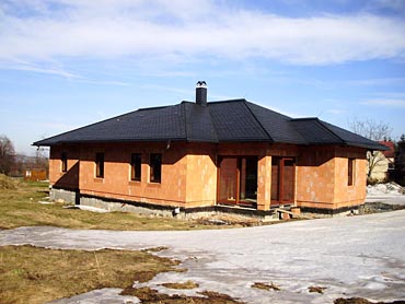 Stavba bungalovu
