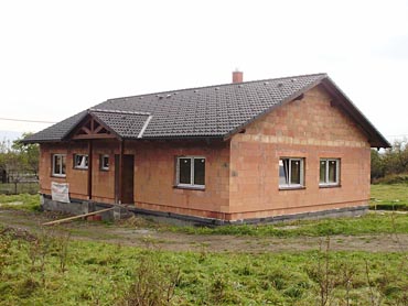 Stavba bungalovu