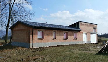 Stavba bungalovu